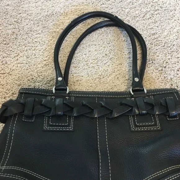 Coach black pebbled leather purse - Picture 5 of 16